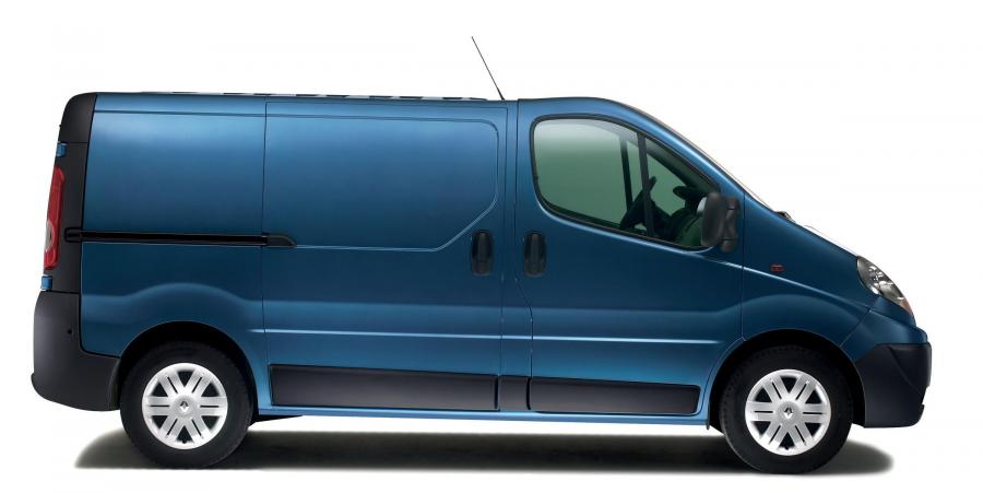  Renault Trafic Van 2006 года  (фото 13 из 15)
